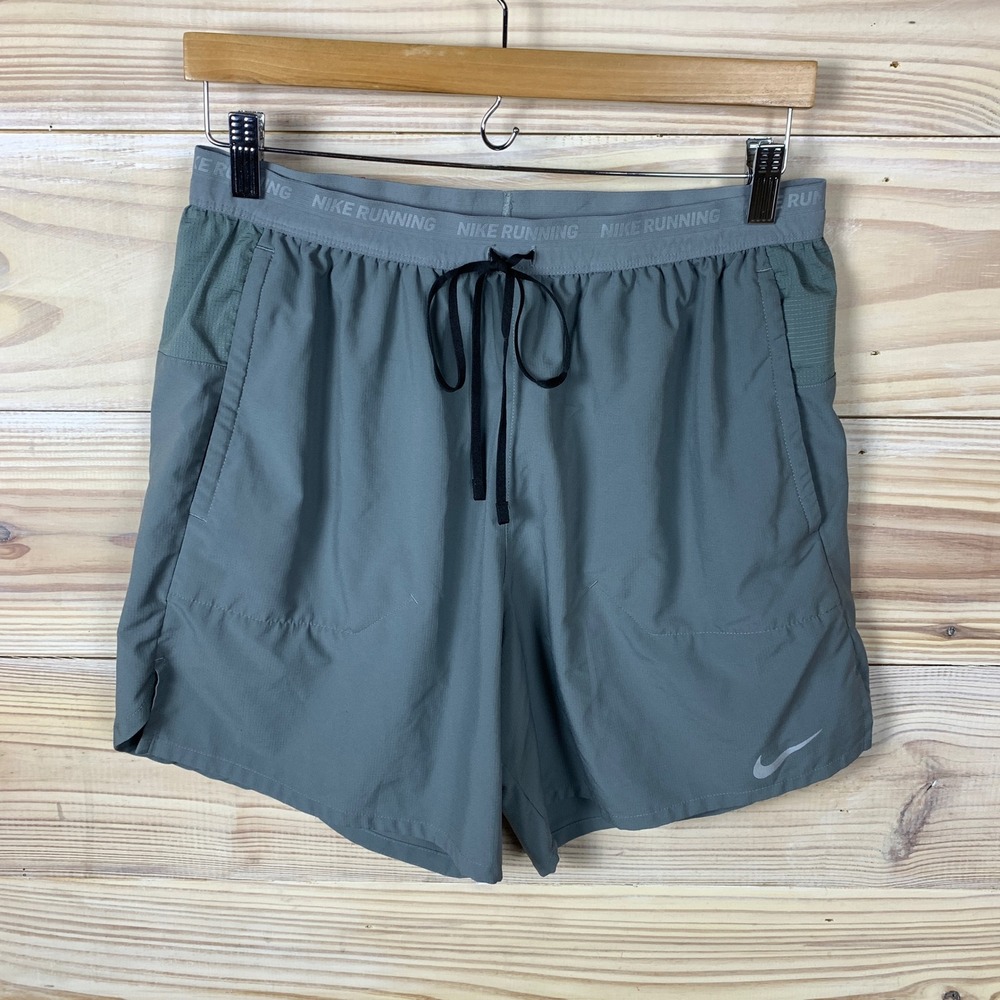 Nike Running Shorts Mens Large Gray Dri-FIT 6in Lined Pocket Gym Minimalist